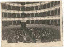 Pubblico in platea al Congresso nazionale Federmezadri - 1950